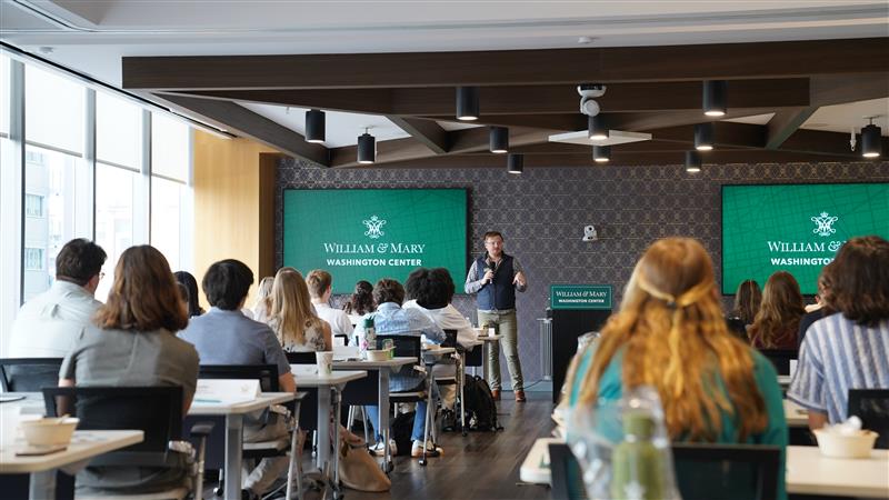 Students in a Washington Center classroom