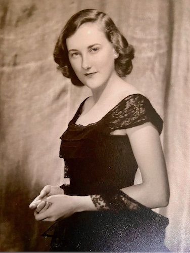 Portrait of Eleanor Pearre Abbot P '25