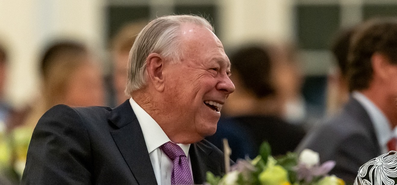 Remembering James W. McGlothlin ’62, J.D. ’64, LL.D. ’00, P ’89, G ’29